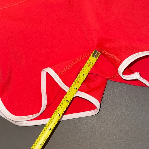 DSG Women's Red Bicycle Athletic Shorts Size M Runs Small - Picture 7 of 7